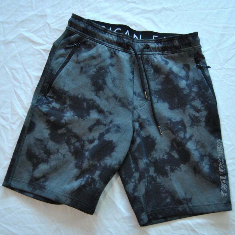 American Eagle Shorts Smoke Design Black Gray Small